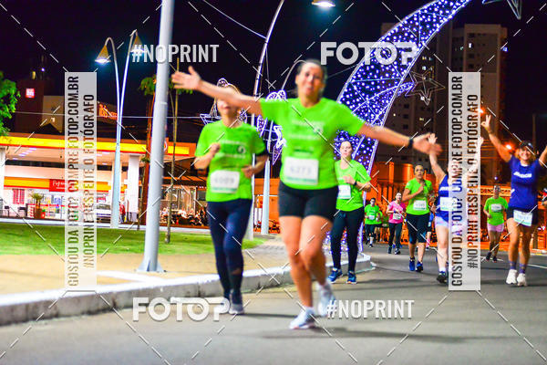 Buy your photos of the event5 Corrida Noturna Unimed Cascavel on Fotop