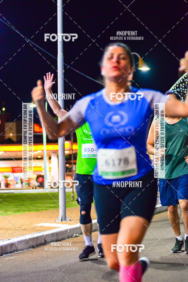 Buy your photos of the event5 Corrida Noturna Unimed Cascavel on Fotop