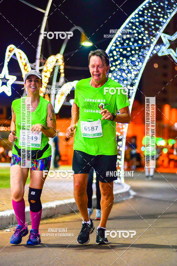 Buy your photos of the event5 Corrida Noturna Unimed Cascavel on Fotop