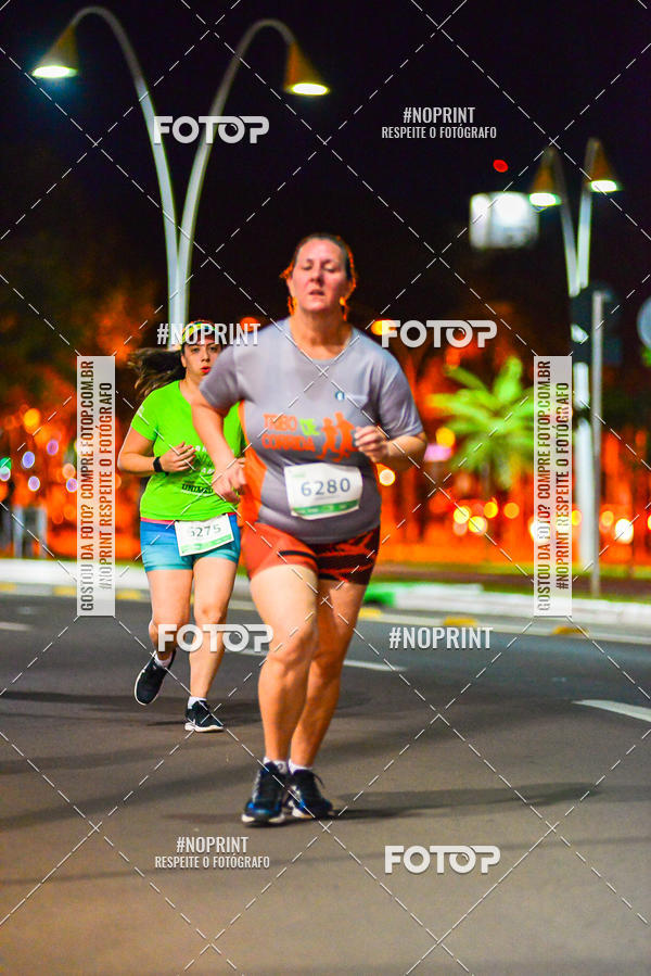 Buy your photos of the event5 Corrida Noturna Unimed Cascavel on Fotop