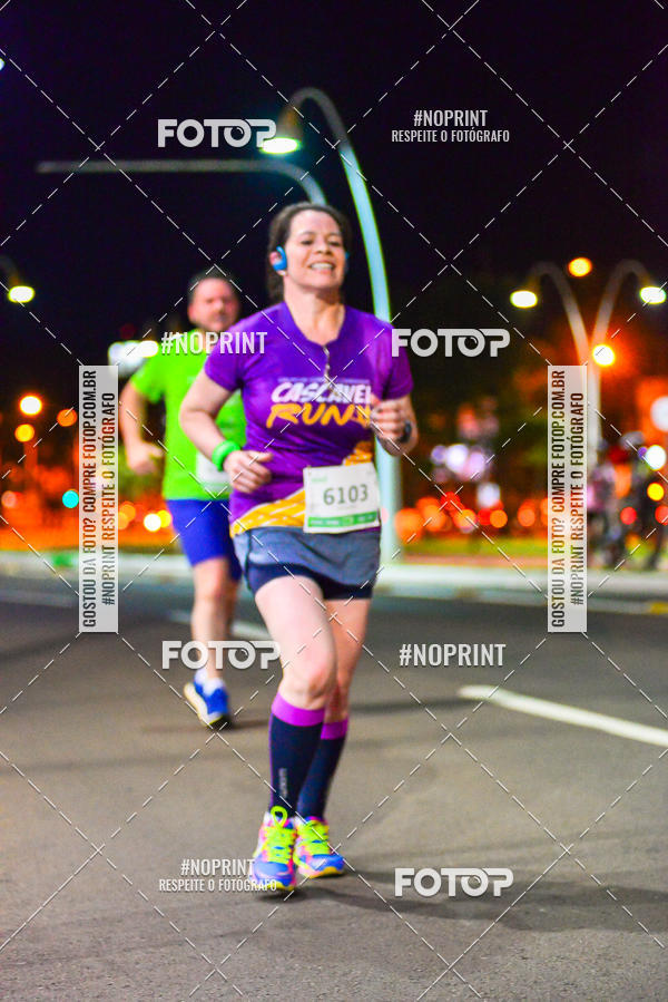 Buy your photos of the event5 Corrida Noturna Unimed Cascavel on Fotop