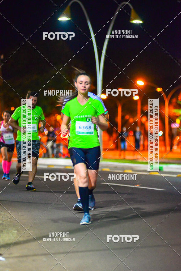 Buy your photos of the event5 Corrida Noturna Unimed Cascavel on Fotop