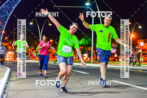 Buy your photos of the event5 Corrida Noturna Unimed Cascavel on Fotop