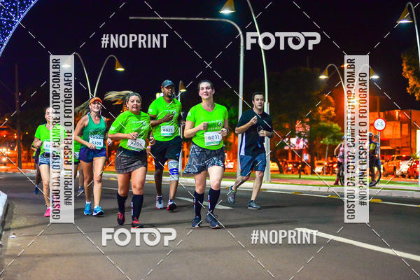 Buy your photos of the event5 Corrida Noturna Unimed Cascavel on Fotop
