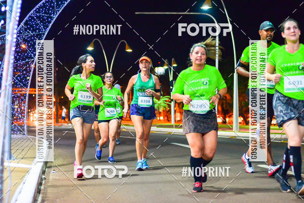 Buy your photos of the event5 Corrida Noturna Unimed Cascavel on Fotop