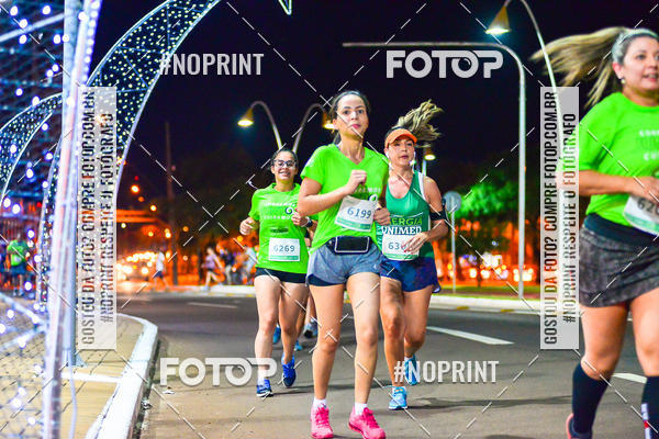 Buy your photos of the event5 Corrida Noturna Unimed Cascavel on Fotop