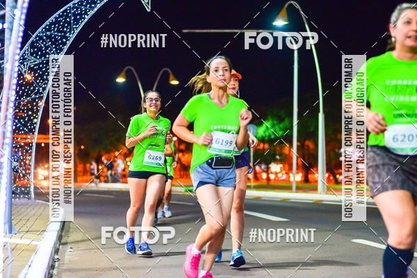 Buy your photos of the event5 Corrida Noturna Unimed Cascavel on Fotop