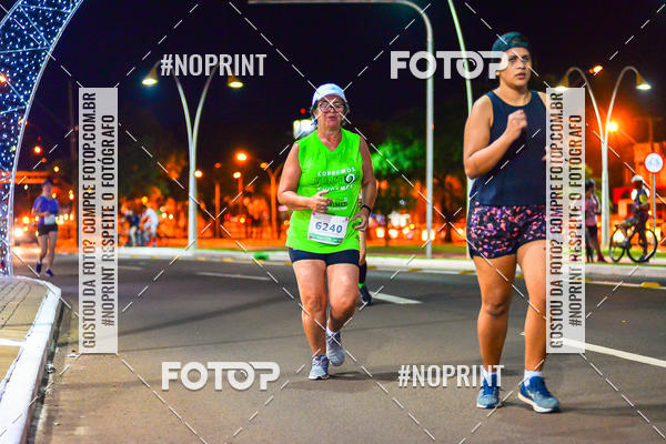 Buy your photos of the event5 Corrida Noturna Unimed Cascavel on Fotop