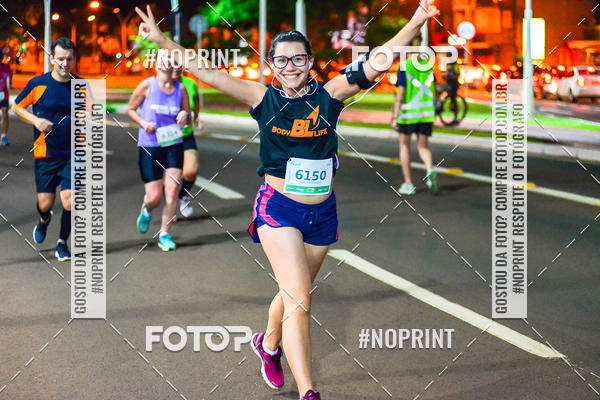 Buy your photos of the event5 Corrida Noturna Unimed Cascavel on Fotop