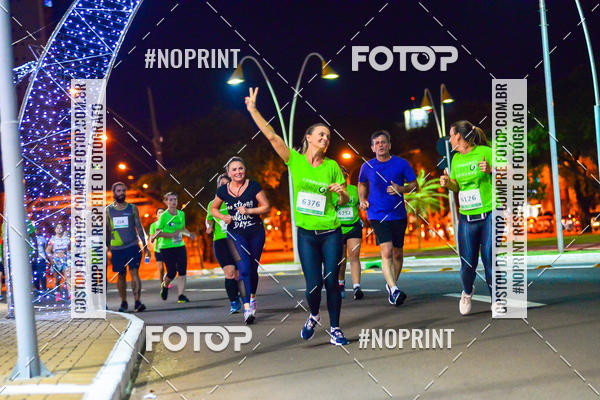 Buy your photos of the event5 Corrida Noturna Unimed Cascavel on Fotop