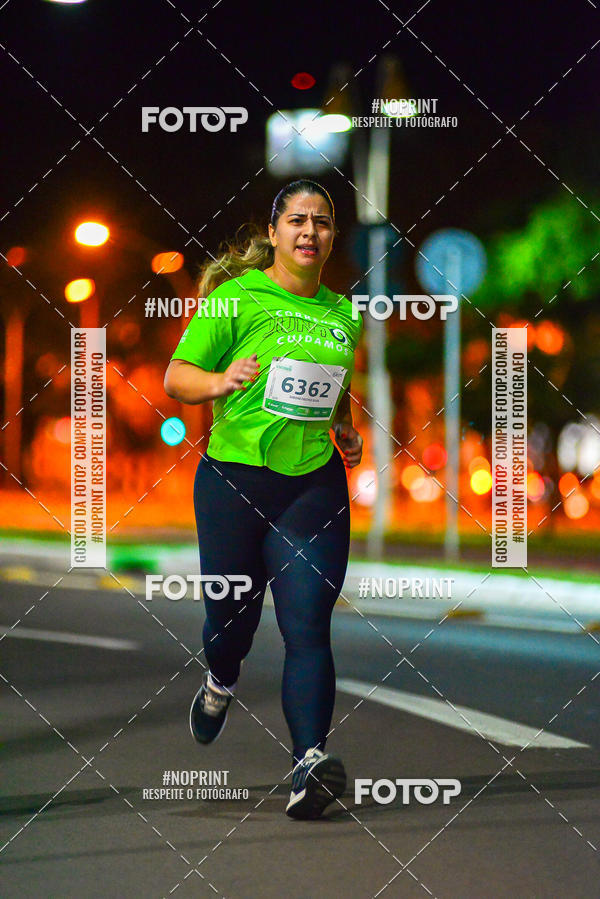 Buy your photos of the event5 Corrida Noturna Unimed Cascavel on Fotop