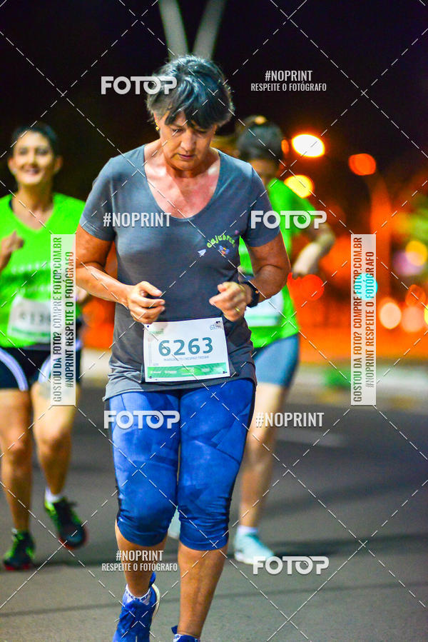 Buy your photos of the event5 Corrida Noturna Unimed Cascavel on Fotop