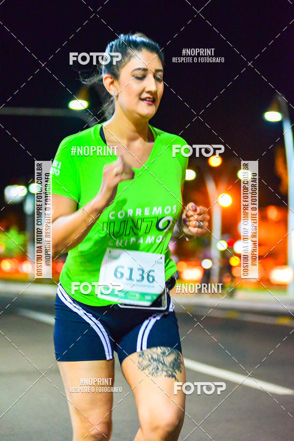 Buy your photos of the event5 Corrida Noturna Unimed Cascavel on Fotop