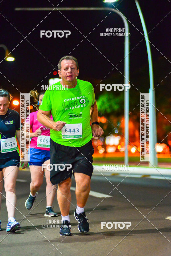 Buy your photos of the event5 Corrida Noturna Unimed Cascavel on Fotop
