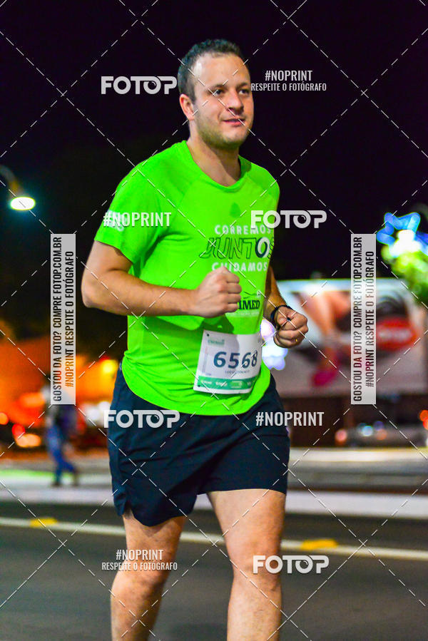 Buy your photos of the event5 Corrida Noturna Unimed Cascavel on Fotop