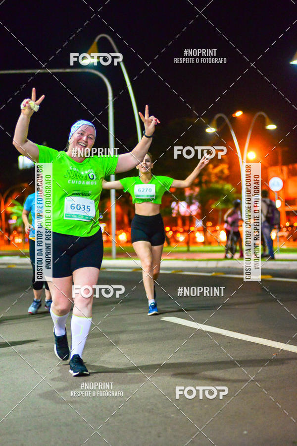 Buy your photos of the event5 Corrida Noturna Unimed Cascavel on Fotop