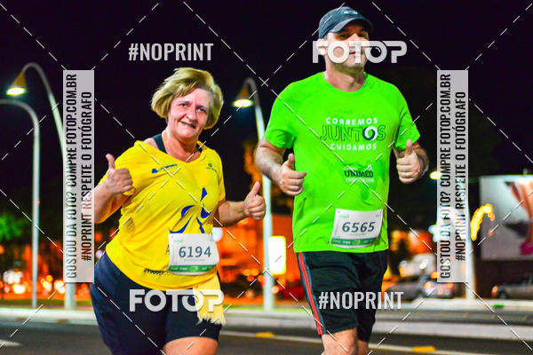 Buy your photos of the event5 Corrida Noturna Unimed Cascavel on Fotop
