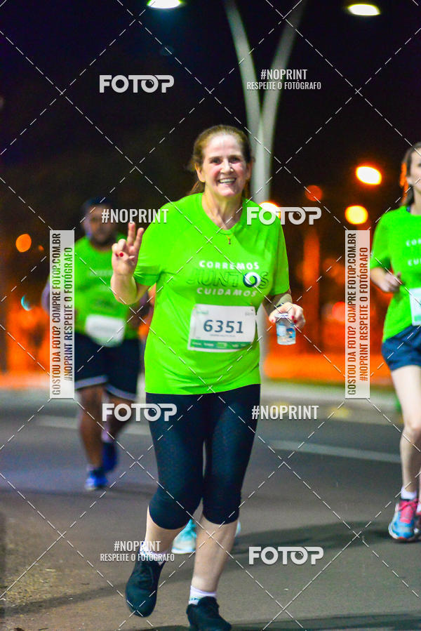 Buy your photos of the event5 Corrida Noturna Unimed Cascavel on Fotop