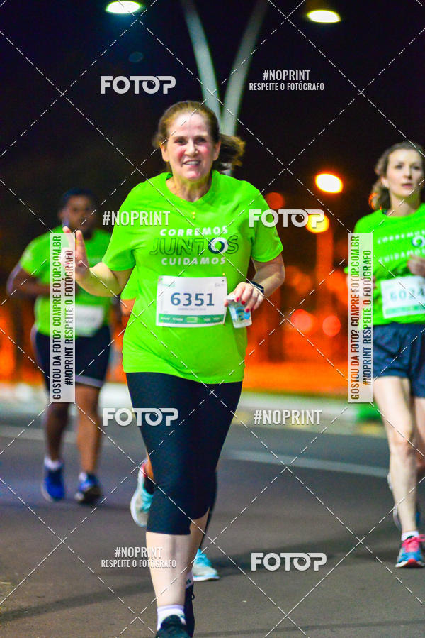 Buy your photos of the event5 Corrida Noturna Unimed Cascavel on Fotop