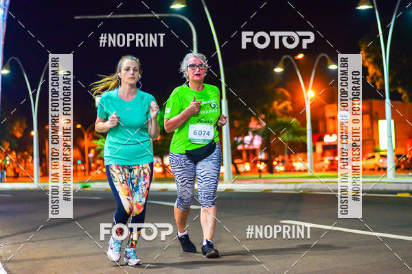 Buy your photos of the event5 Corrida Noturna Unimed Cascavel on Fotop