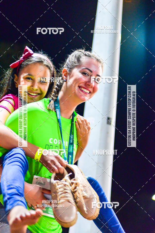 Buy your photos of the event5 Corrida Noturna Unimed Cascavel on Fotop