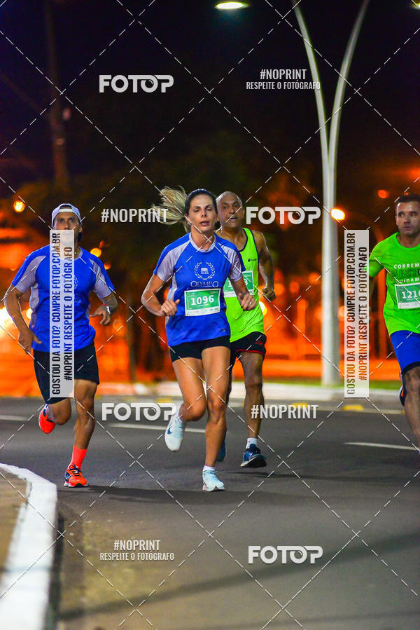 Buy your photos of the event5 Corrida Noturna Unimed Cascavel on Fotop