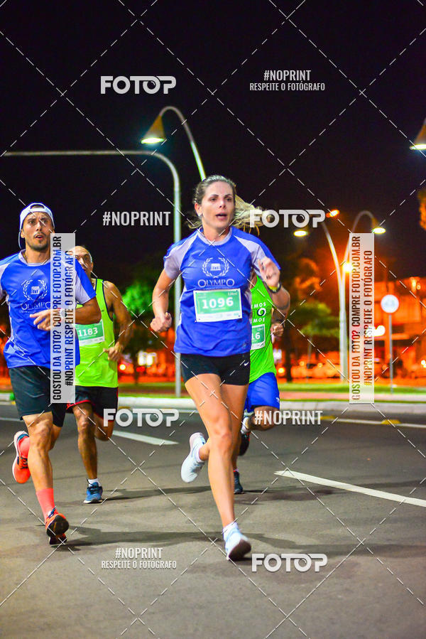 Buy your photos of the event5 Corrida Noturna Unimed Cascavel on Fotop