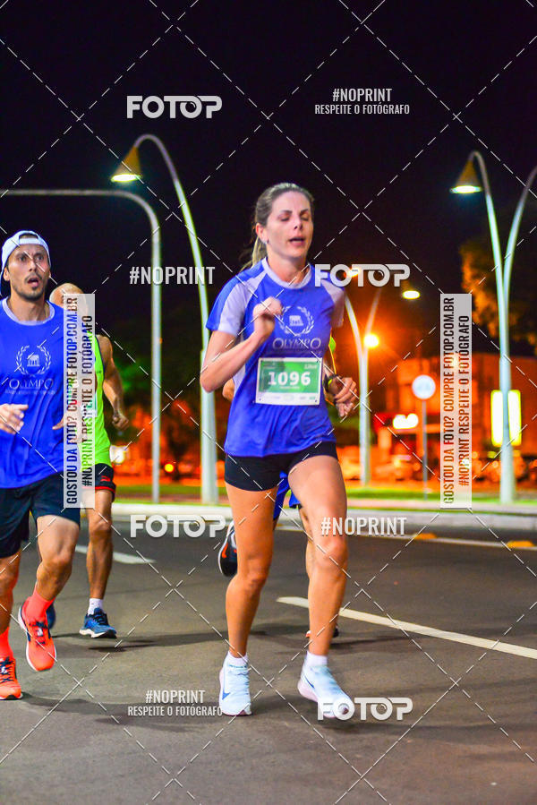 Buy your photos of the event5 Corrida Noturna Unimed Cascavel on Fotop
