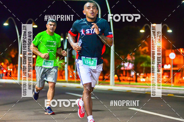 Buy your photos of the event5 Corrida Noturna Unimed Cascavel on Fotop