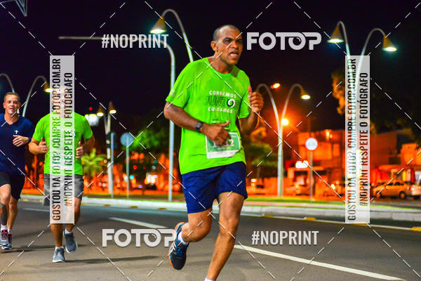 Buy your photos of the event5 Corrida Noturna Unimed Cascavel on Fotop