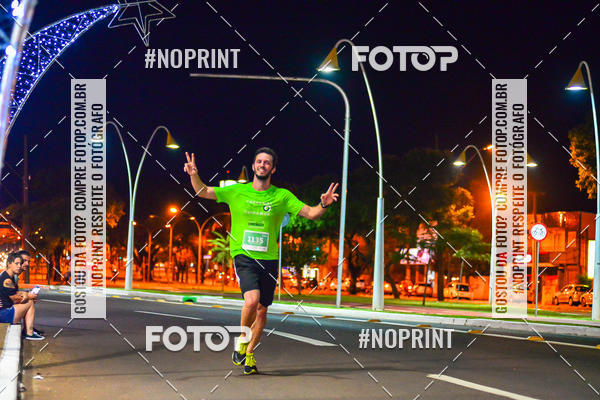Buy your photos of the event5 Corrida Noturna Unimed Cascavel on Fotop