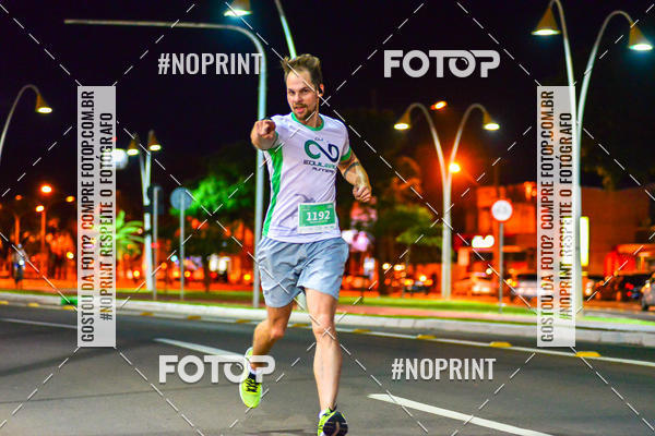 Buy your photos of the event5 Corrida Noturna Unimed Cascavel on Fotop