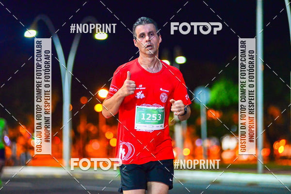 Buy your photos of the event5 Corrida Noturna Unimed Cascavel on Fotop