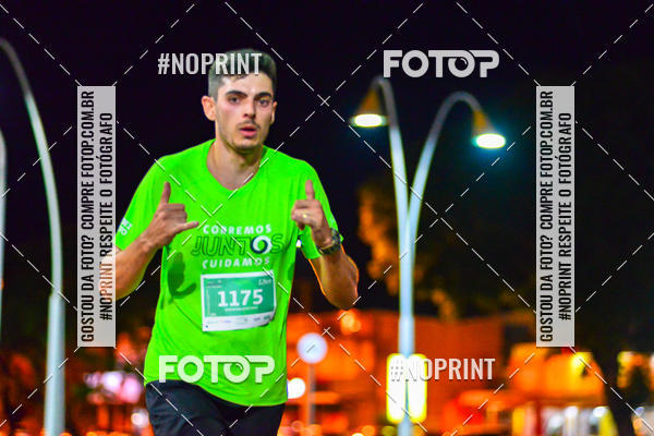 Buy your photos of the event5 Corrida Noturna Unimed Cascavel on Fotop