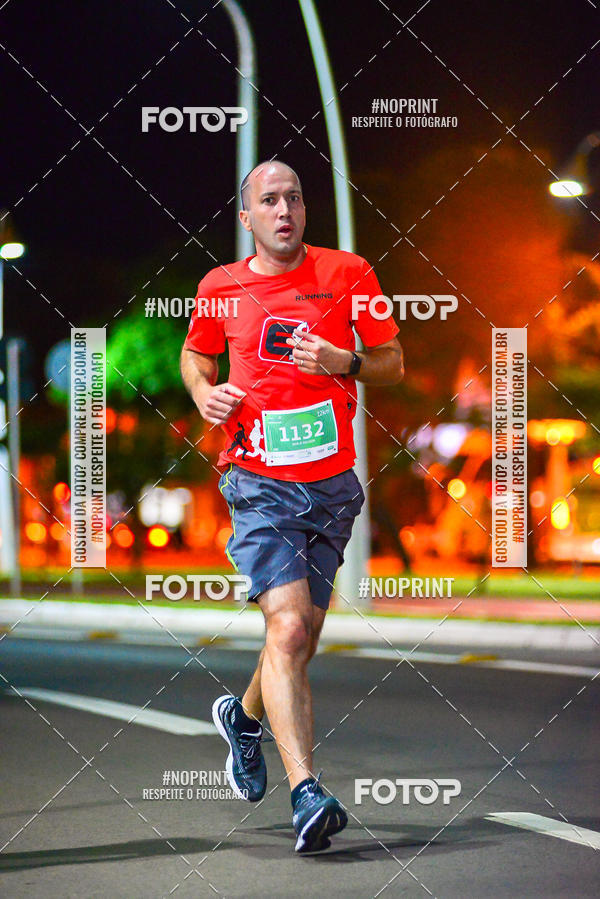 Buy your photos of the event5 Corrida Noturna Unimed Cascavel on Fotop