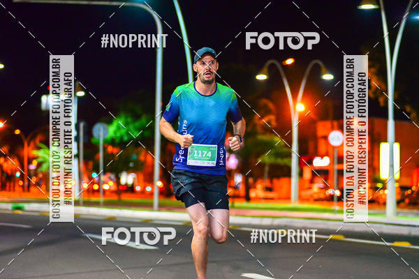 Buy your photos of the event5 Corrida Noturna Unimed Cascavel on Fotop