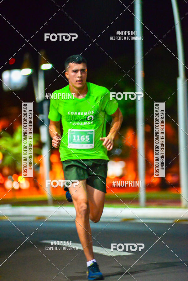 Buy your photos of the event5 Corrida Noturna Unimed Cascavel on Fotop