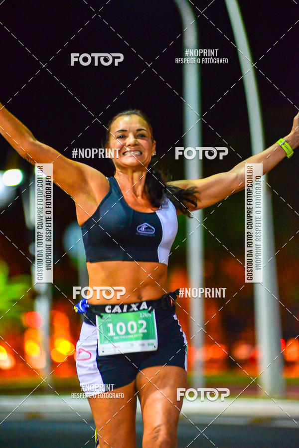 Buy your photos of the event5 Corrida Noturna Unimed Cascavel on Fotop