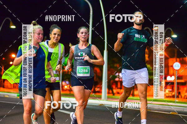 Buy your photos of the event5 Corrida Noturna Unimed Cascavel on Fotop