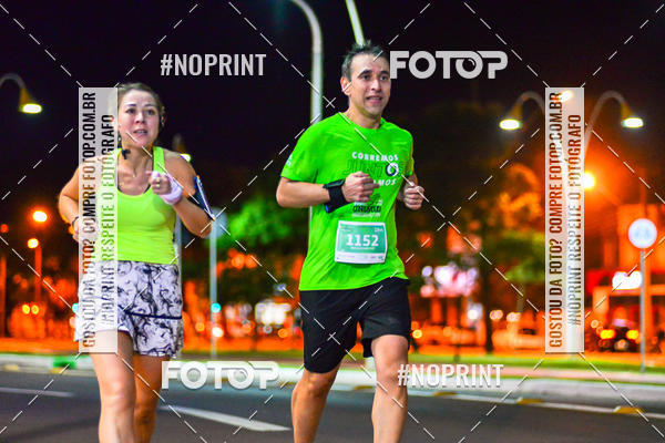 Buy your photos of the event5 Corrida Noturna Unimed Cascavel on Fotop