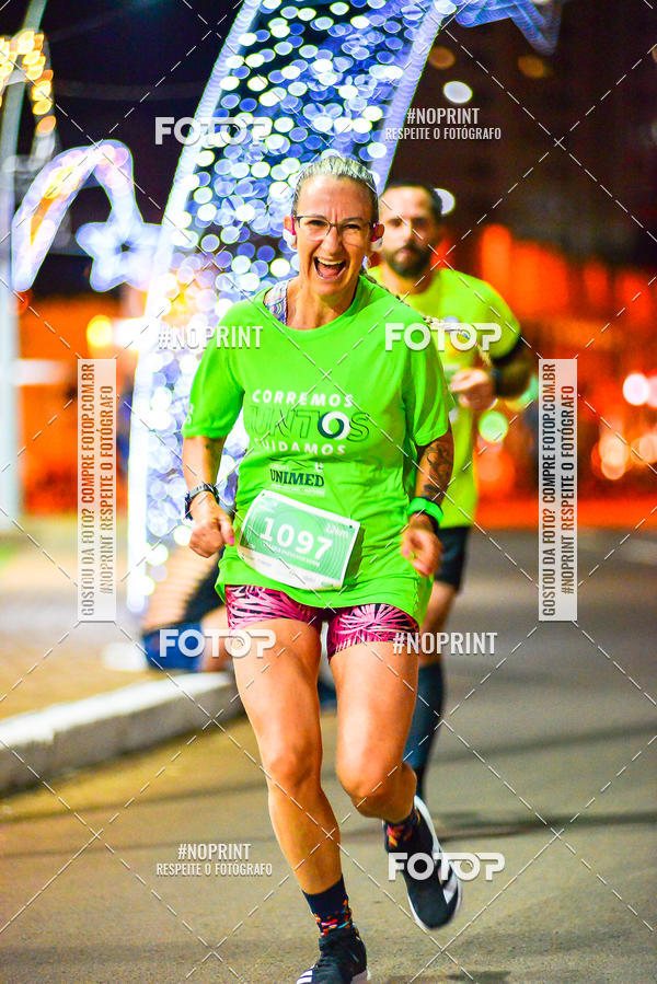 Buy your photos of the event5 Corrida Noturna Unimed Cascavel on Fotop