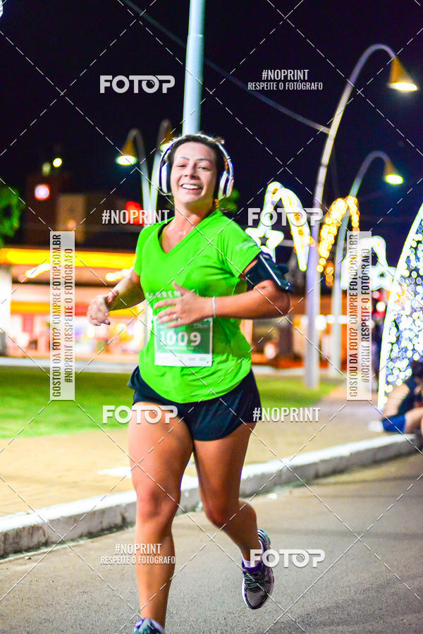 Buy your photos of the event5 Corrida Noturna Unimed Cascavel on Fotop