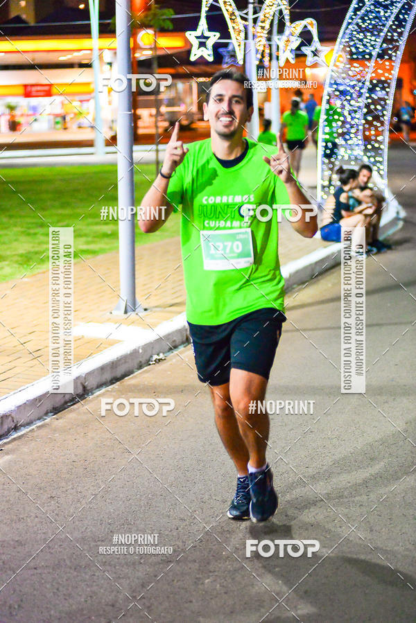 Buy your photos of the event5 Corrida Noturna Unimed Cascavel on Fotop
