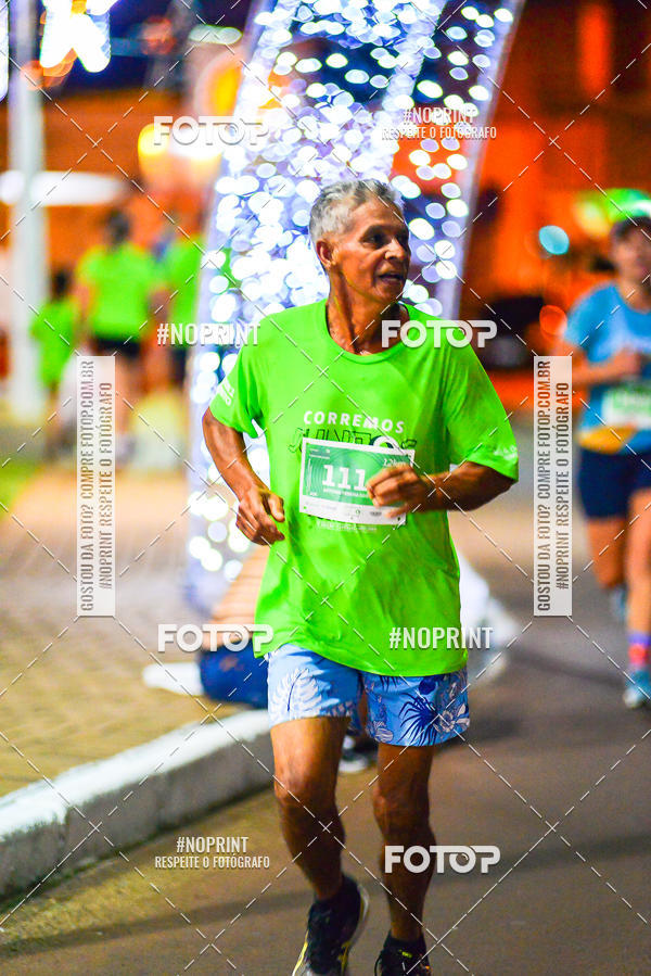 Buy your photos of the event5 Corrida Noturna Unimed Cascavel on Fotop