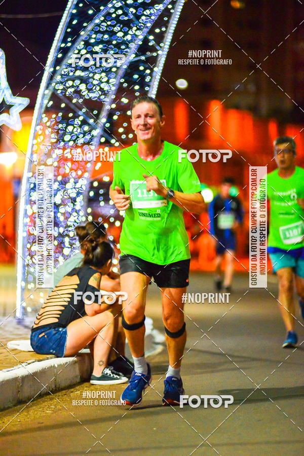 Buy your photos of the event5 Corrida Noturna Unimed Cascavel on Fotop