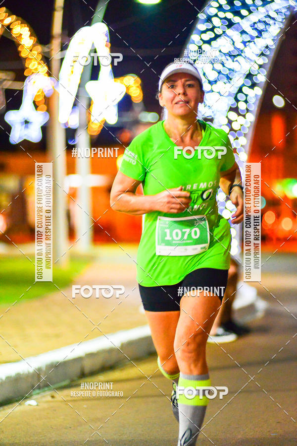 Buy your photos of the event5 Corrida Noturna Unimed Cascavel on Fotop