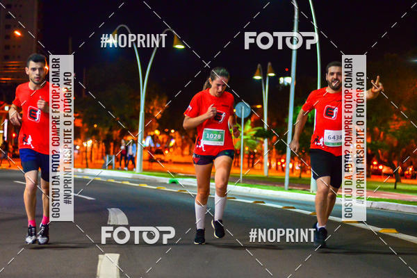 Buy your photos of the event5 Corrida Noturna Unimed Cascavel on Fotop