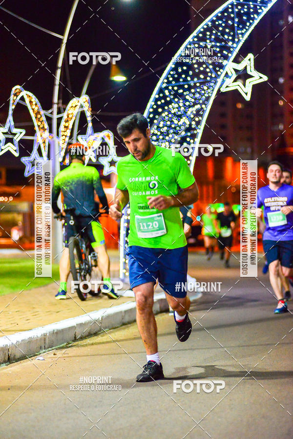 Buy your photos of the event5 Corrida Noturna Unimed Cascavel on Fotop