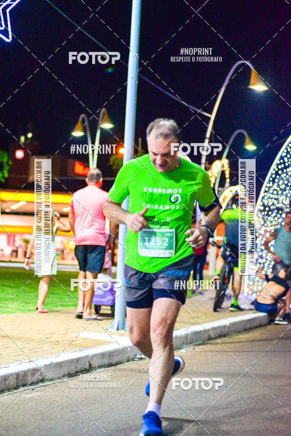 Buy your photos of the event5 Corrida Noturna Unimed Cascavel on Fotop