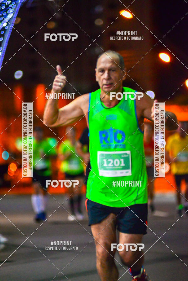 Buy your photos of the event5 Corrida Noturna Unimed Cascavel on Fotop